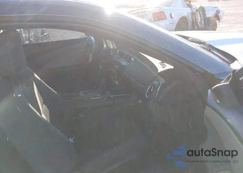 2014 Chevrolet Camaro 2Ls z USA, uszkodzony, nr VIN 2G1FA1E39E9254120